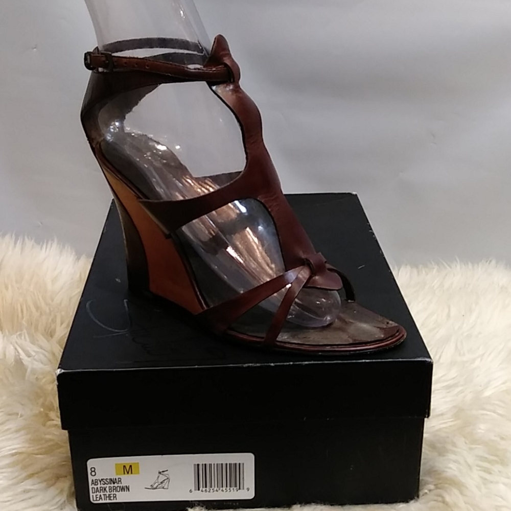 STUDIO 9 PLATFORM CHUNKY HEEL SHOES 8M